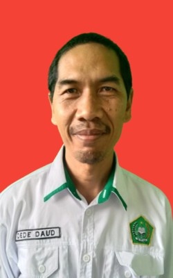 DEDE DAUD, S.Pd., M.Pd.I